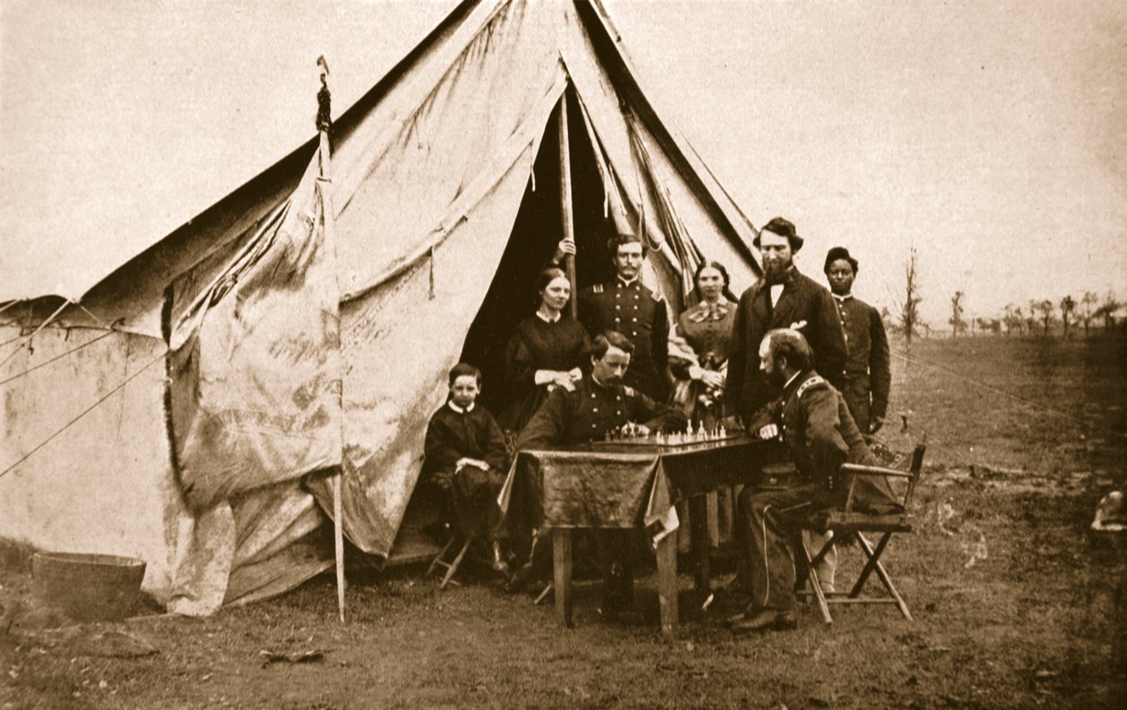 General James H. Wilson and Friends, 1861-65 (sepiafoto) af Mathew B. Brady