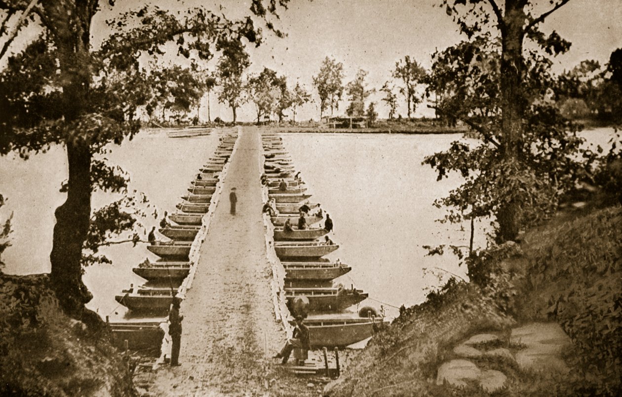 Pontoon Bridge ved Deep Bottom på James, 1861-65 af Mathew B. Brady
