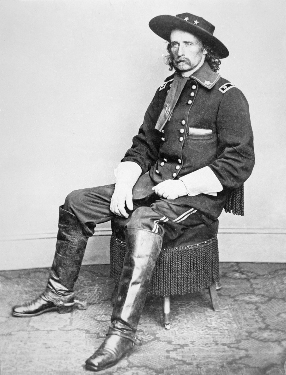 Portræt af general Armstrong Custer (1839-1876) (bw foto) af Mathew Brady