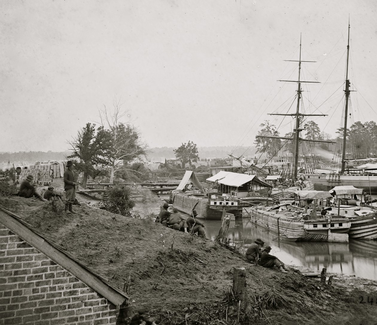 Det Hvide Hus lander på Pamunkey, 1862 af Mathew B. Brady