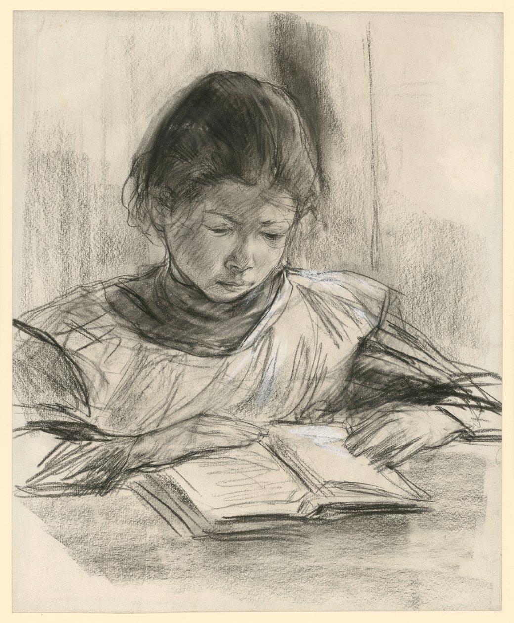 Portræt af kunstnerens datter. Brystbillede set forfra, mens hun sidder ved bordet og læser af Max Liebermann