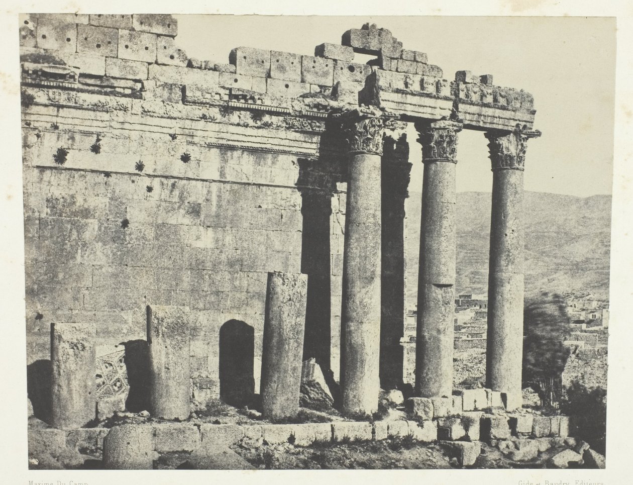 Baalbeck (Heliopolis), Jupiter-templet, vestlig facade; Syrien af Maxime Du Camp