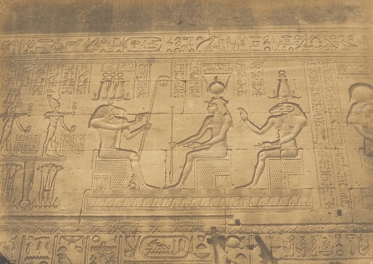 Basrelieffer af facaden du Temple of Dendérah Tentyris, 1849-50. af Maxime Du Camp