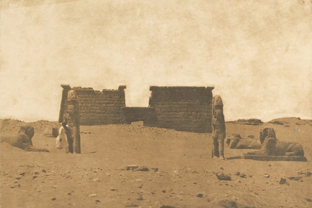 Dromos du Temple de Sébona, 3. april 1850. af Maxime Du Camp