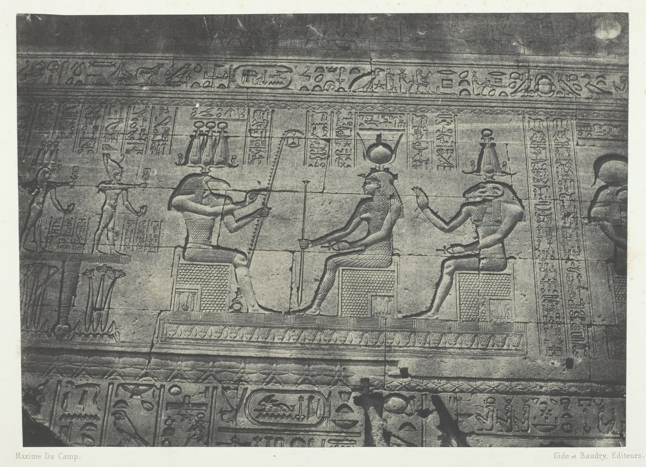 Great Temple of Dendera Teutyres, Skulpturer af den bageste facade, Øvre Egypten, 184951. af Maxime Du Camp