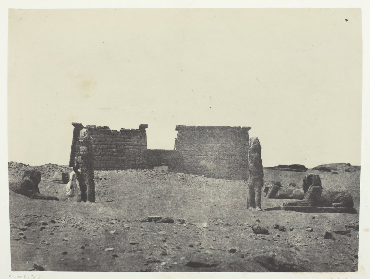 Hémi-Spéos De Séboua, Drômos, Nubia, 184951, trykt 1852. af Maxime Du Camp