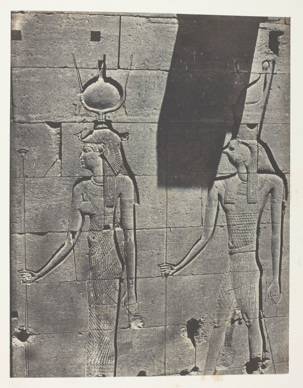 Kalabscheh, Sculptures De La Façade Postérieure Du Temple; Nubie, plade 92 fra albummet "Egypte, Nubie, Palestine et Syrie" (1852) af Maxime Du Camp