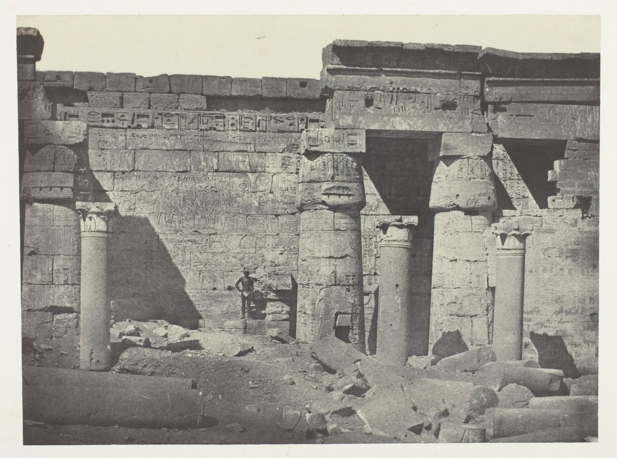 Medinet-Habou, Peristyle af Ramses-Méiamoun-paladset; Theben af Maxime Du Camp