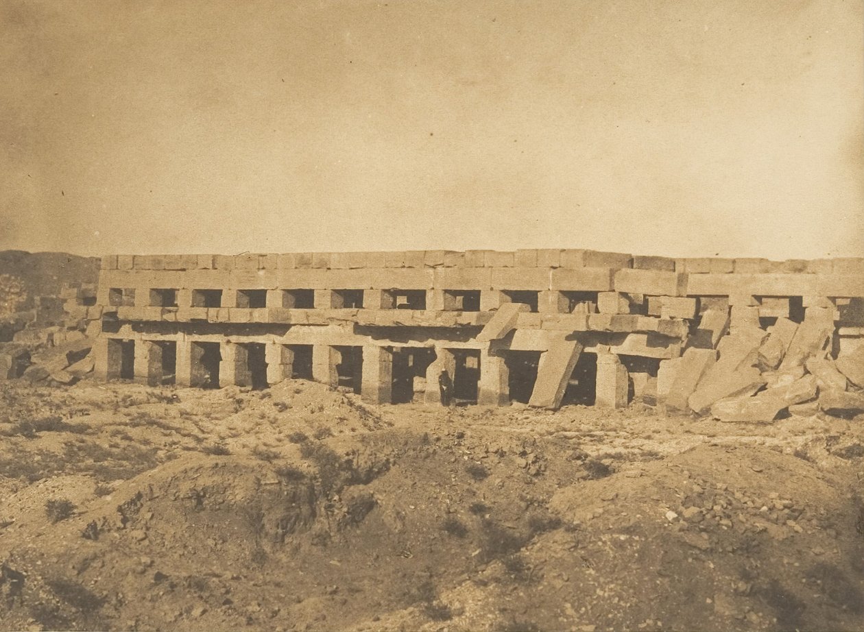 Promenade af Thutmose III - Sidste gallerier af Palace of Karnac Theben, 1849-50. af Maxime Du Camp