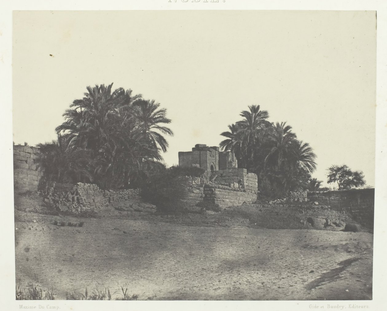 Ruiner af en romersk befæstning, Philoe, Nubia, 184951, trykt 1852. af Maxime Du Camp