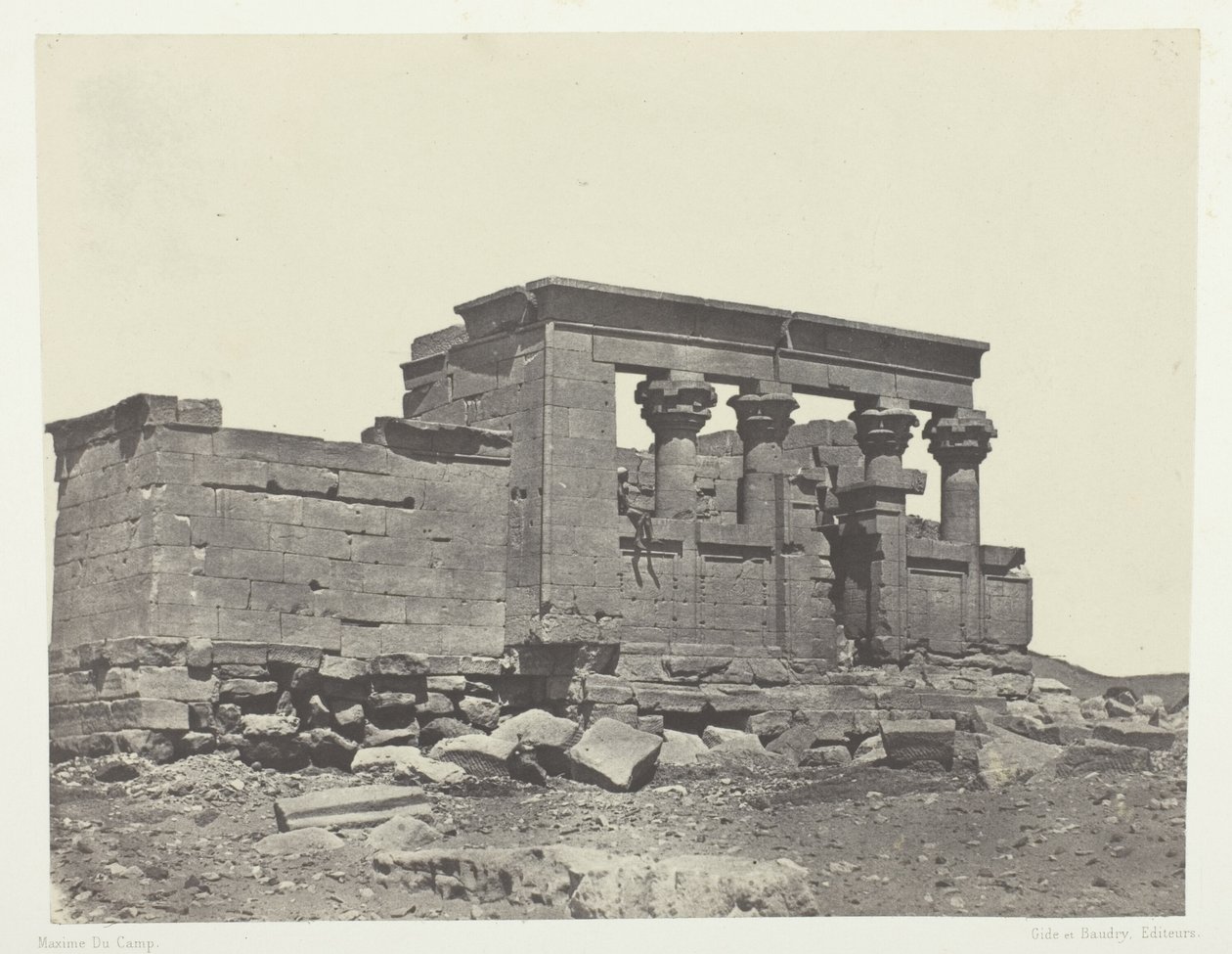 Débôd-templet, Parembole de l