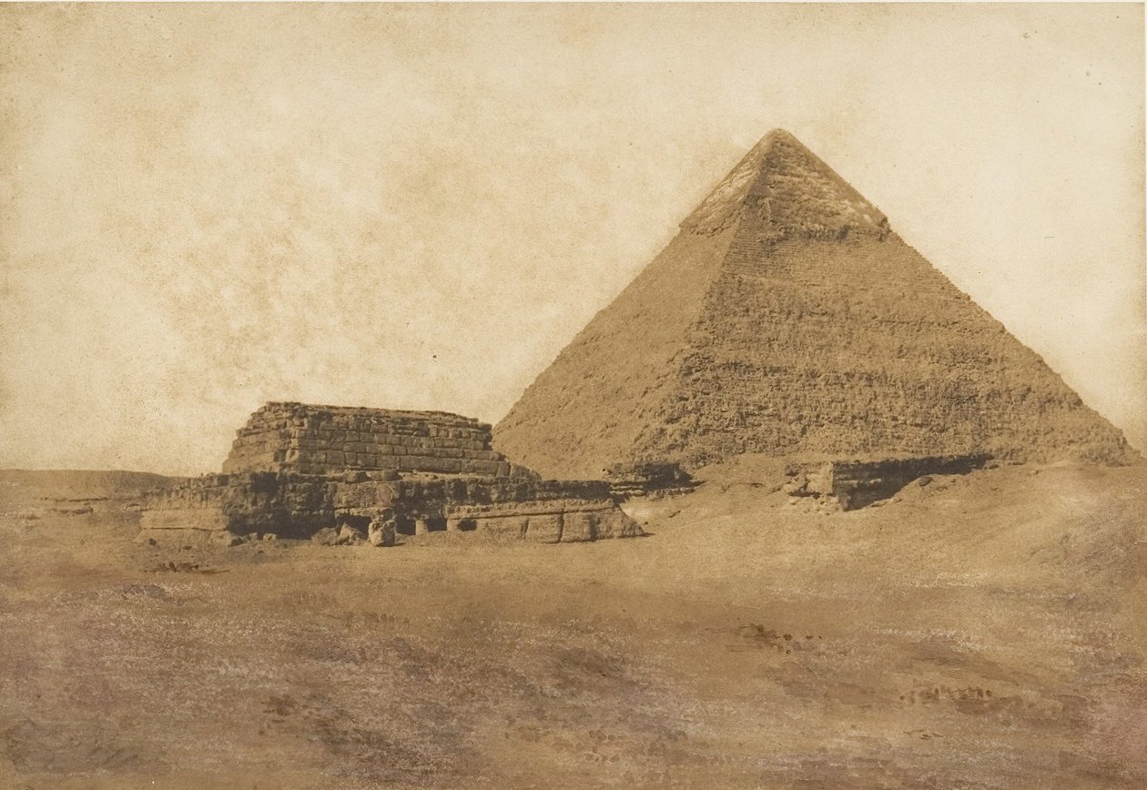 Udsigt over den anden pyramide, taget fra sydøst, december 1849. af Maxime Du Camp