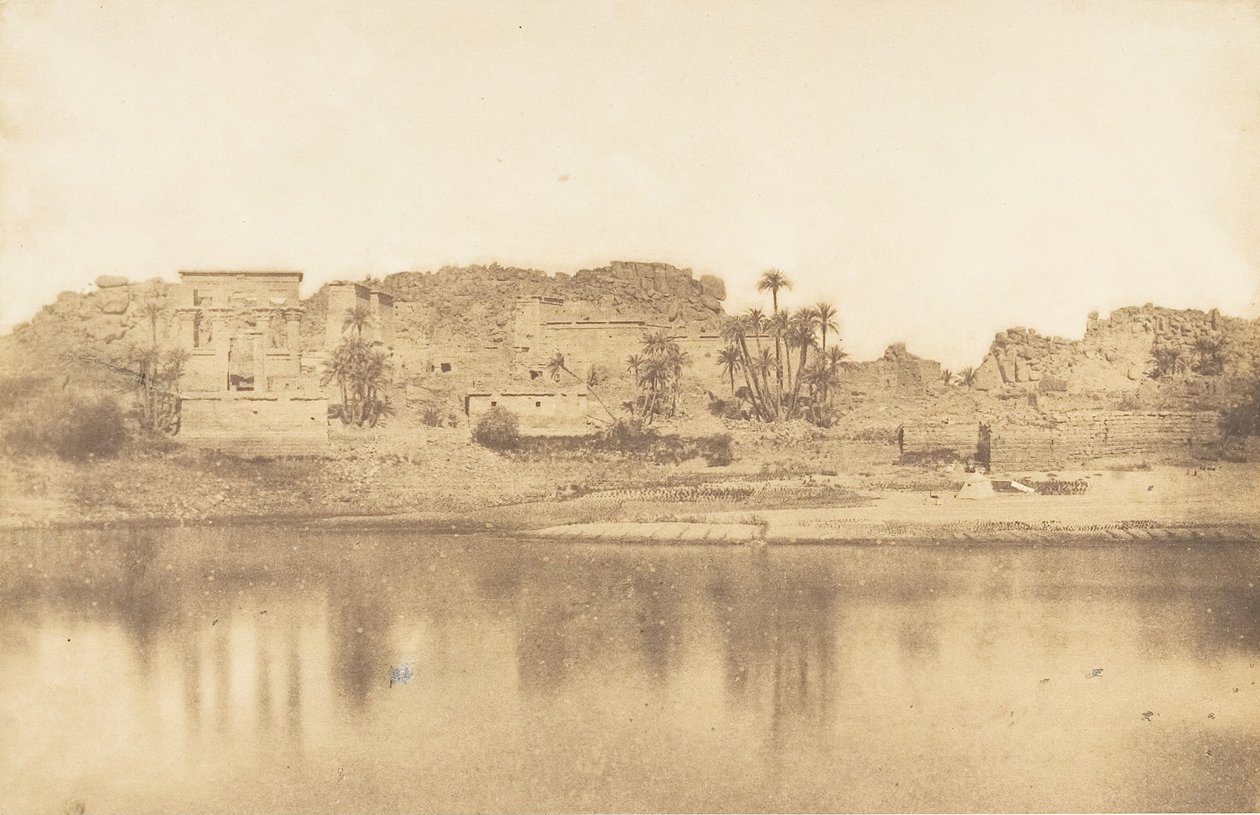 Generelt syn på øen Philae, taget fra øst, 1849-50. af Maxime Du Camp
