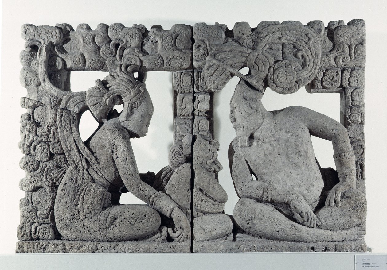 Bagsiden af en trone, fra Usumacinta, fra Saenz Collection, Puebla, Mexico, Late Classic Period (600-900 AD) af Mayan