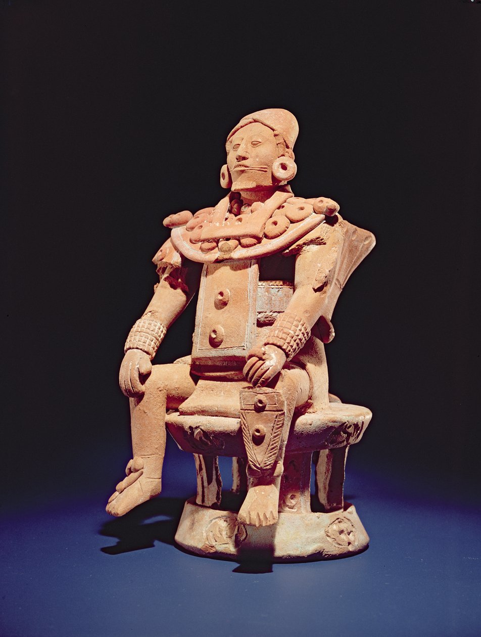 Figur af en kriger i fuld indretning, fra Isle of Jaina (lertøj) af Mayan