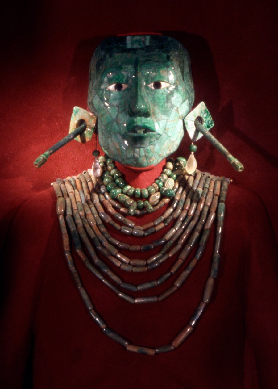 Royal Jewels of Pacal, King of Palenque, sen klassisk periode (jade, shell og obsidan) af Mayan