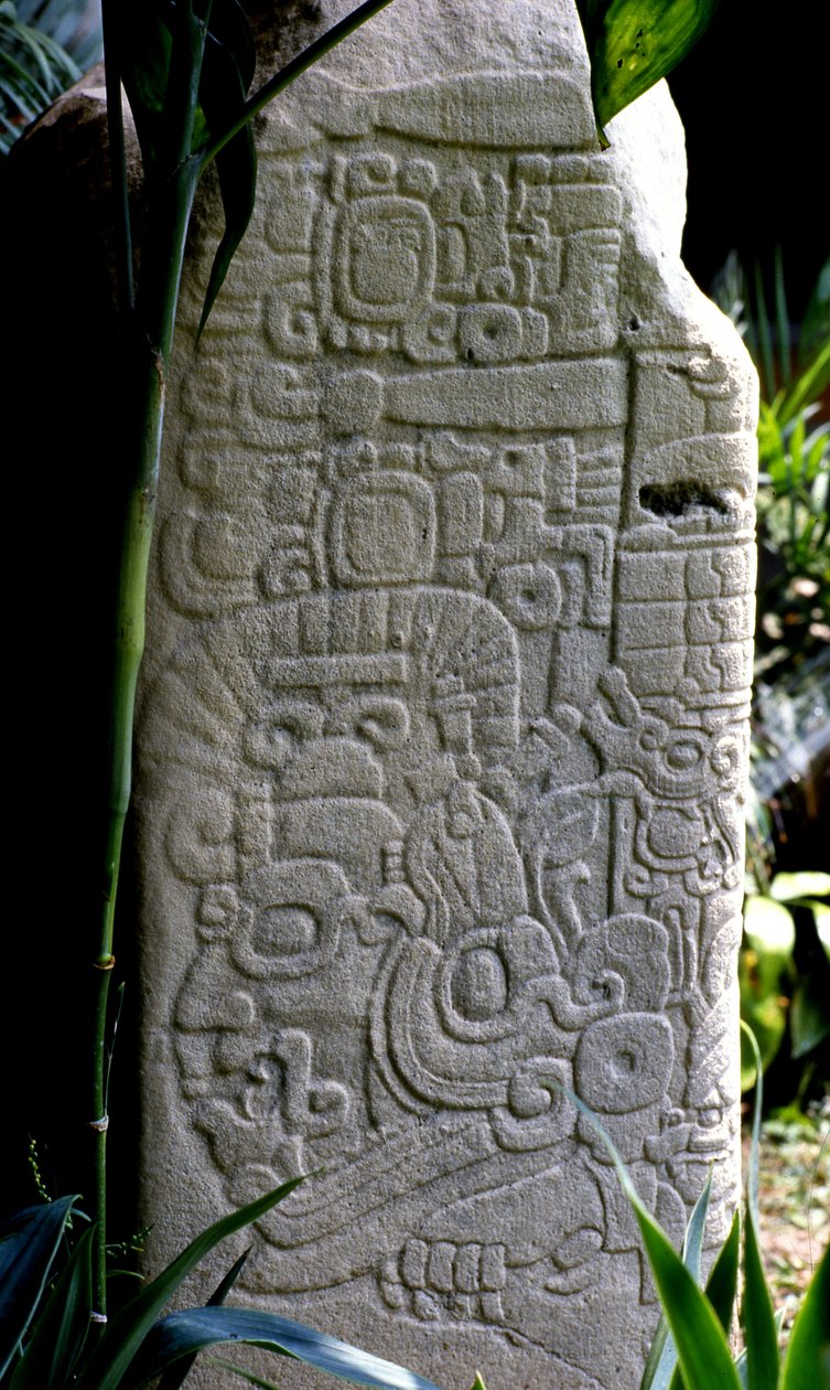 Tikal Stela 28, tidlig klassisk periode, 300-600 e.Kr. af Mayan