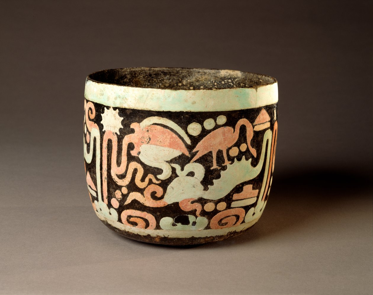 Skål med vandscene, Guatemala, Middle Classic, 500-700 (lertøj med malet stuk) af Mayan