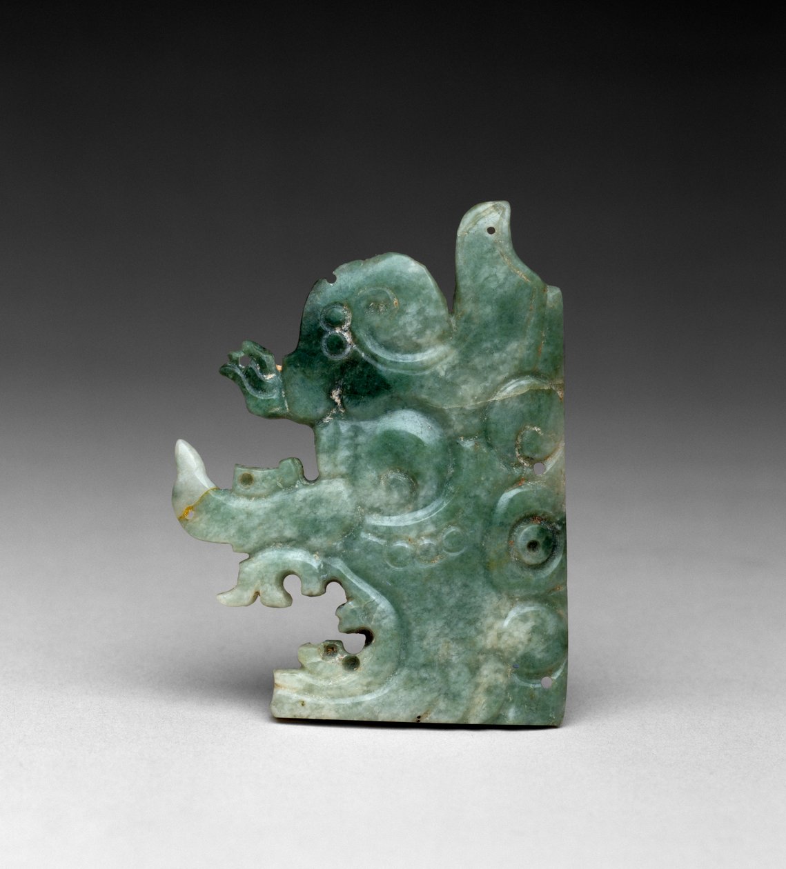 Hovedbeklædning Ornament med hovedet af Jester God, Late Classic, 550-800 (jadeit) af Mayan