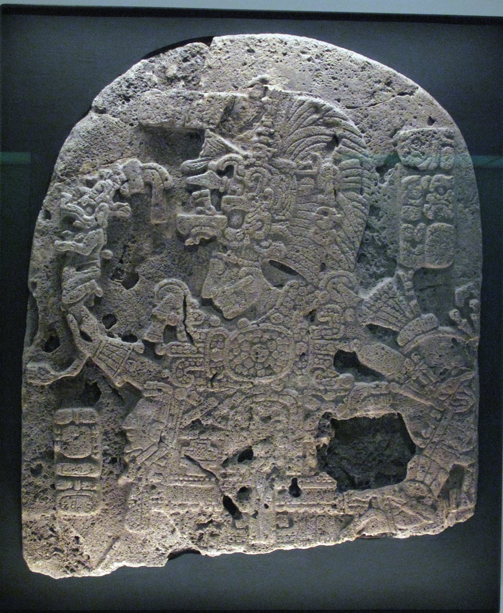 Panelfragment med lineal, Peten område, senklassisk periode, 600-900 e.Kr af Mayan