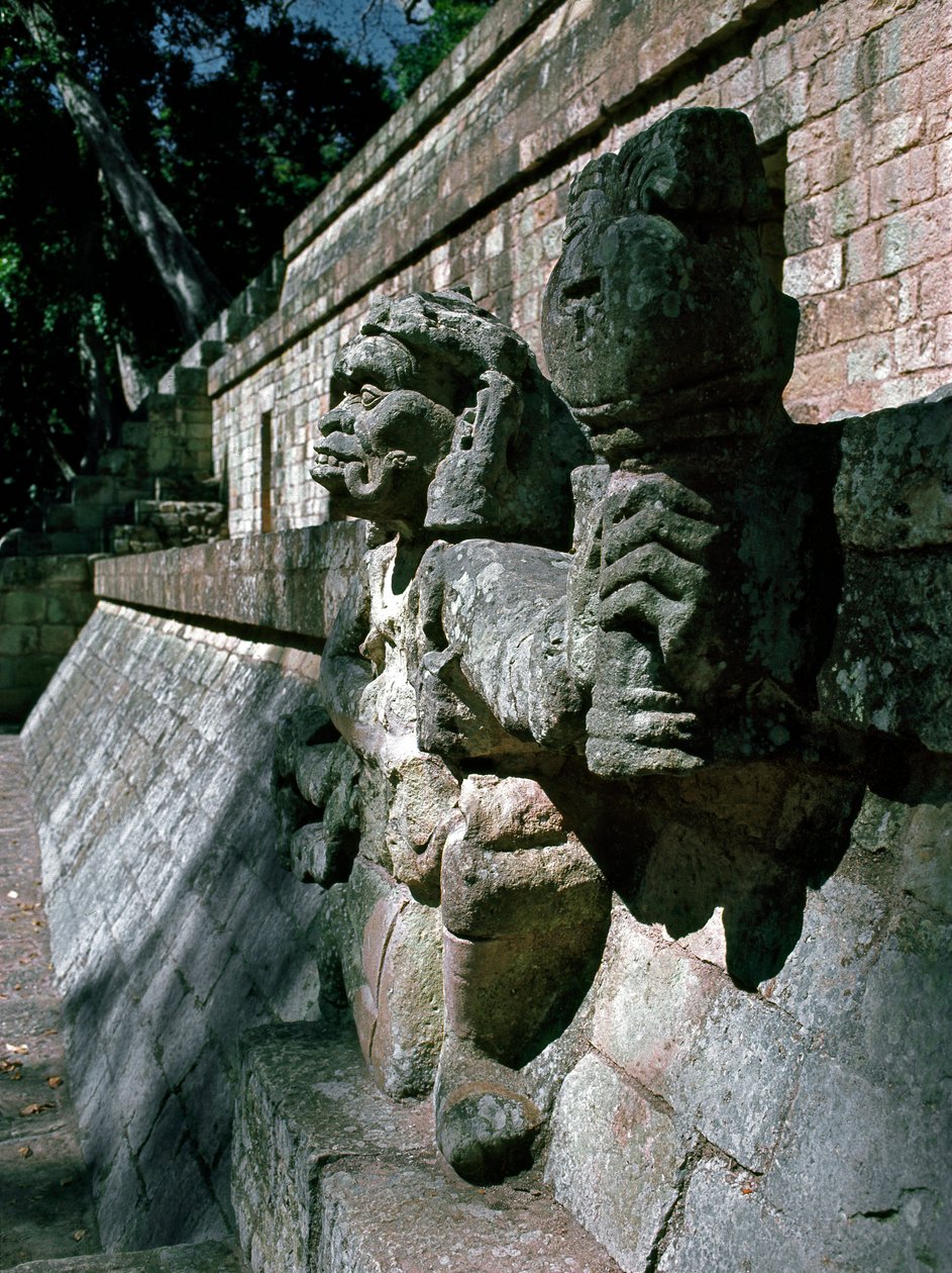 Stenskulpturer - tempel 11 af Mayan