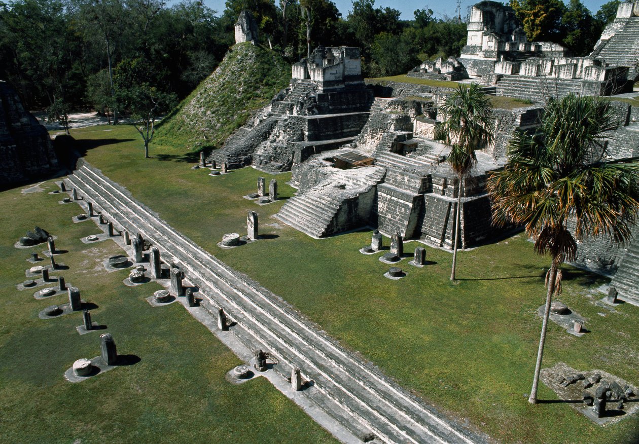 Tikal nordlige akropolis, 7. til 8. århundrede af Mayan