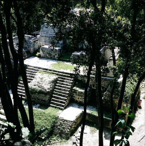 Temple N, sen klassisk periode (600-900 e.Kr.) (foto) af Mayan Mayan