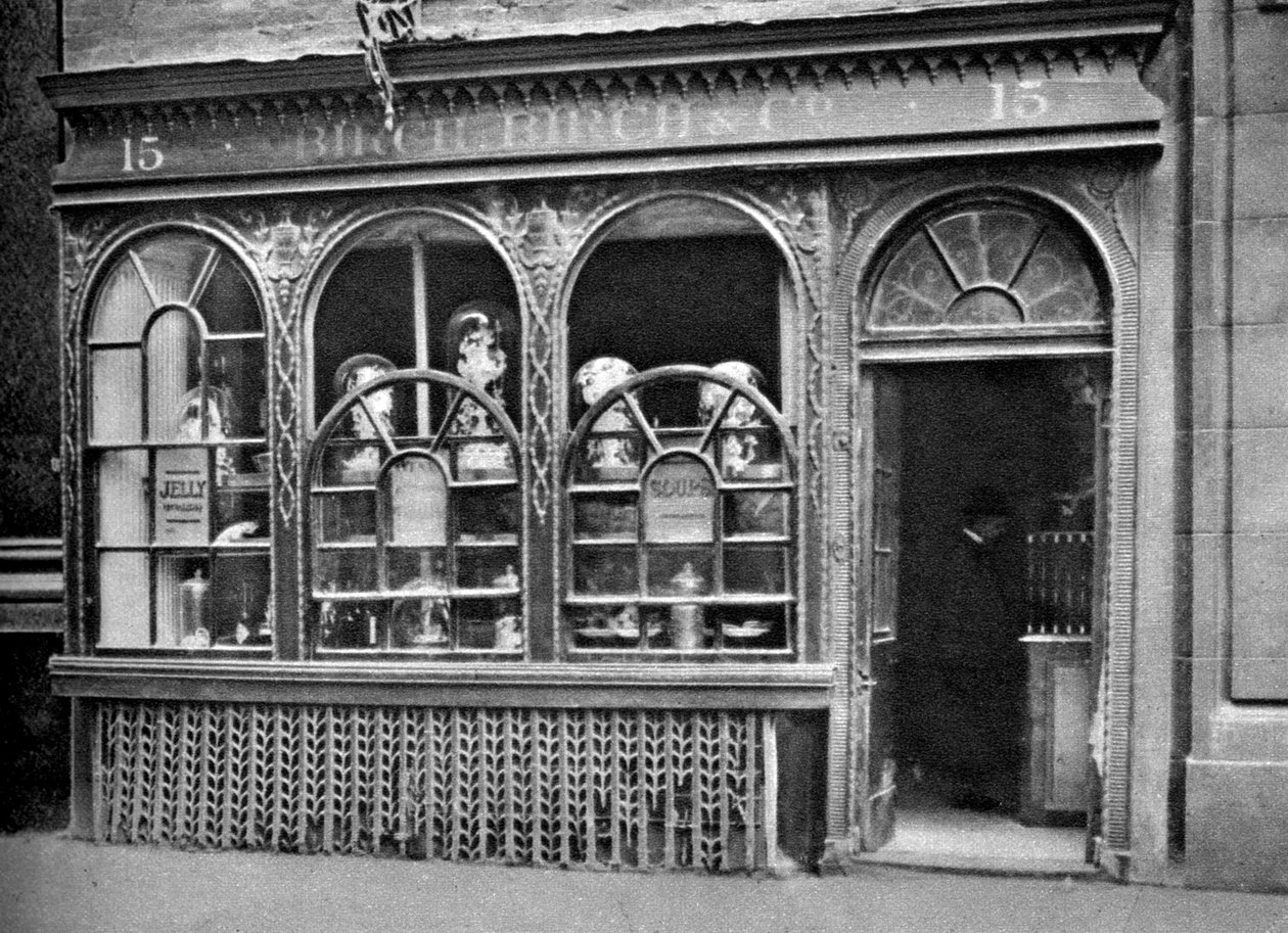 Birch Birch and Co, London, 1926-1927 af McLeish