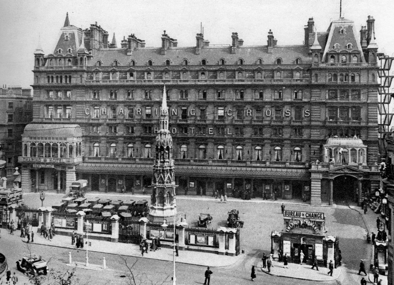 Charing Cross jernbanestation, London, 1926-1927. af McLeish