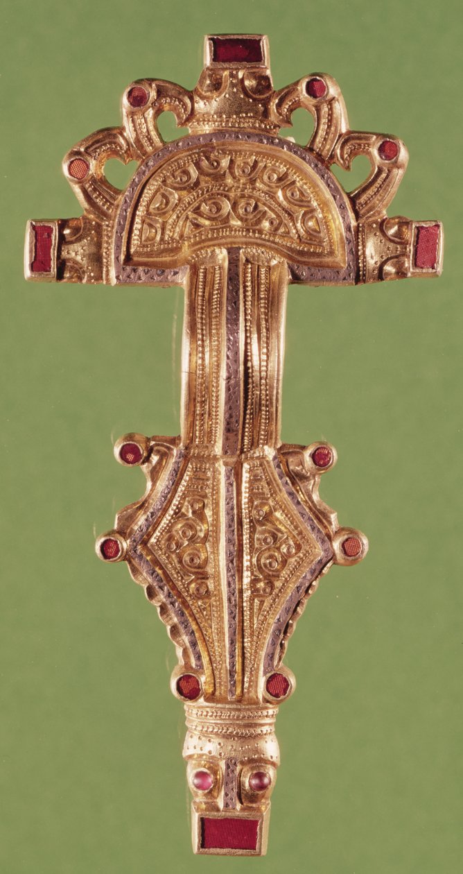 Fibula med fuglehoveder med spidse næb, fra Douvrend, Seine-Maritime (guld og emalje) af Merovingian