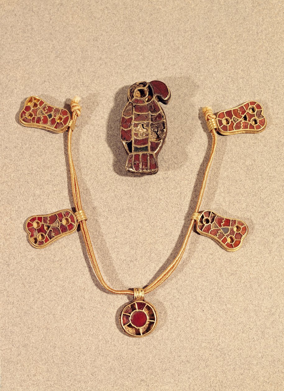 Ørneformet broche og en halskæde, 4.-6. århundrede (guld & cloisonne-emalje) af Merovingian