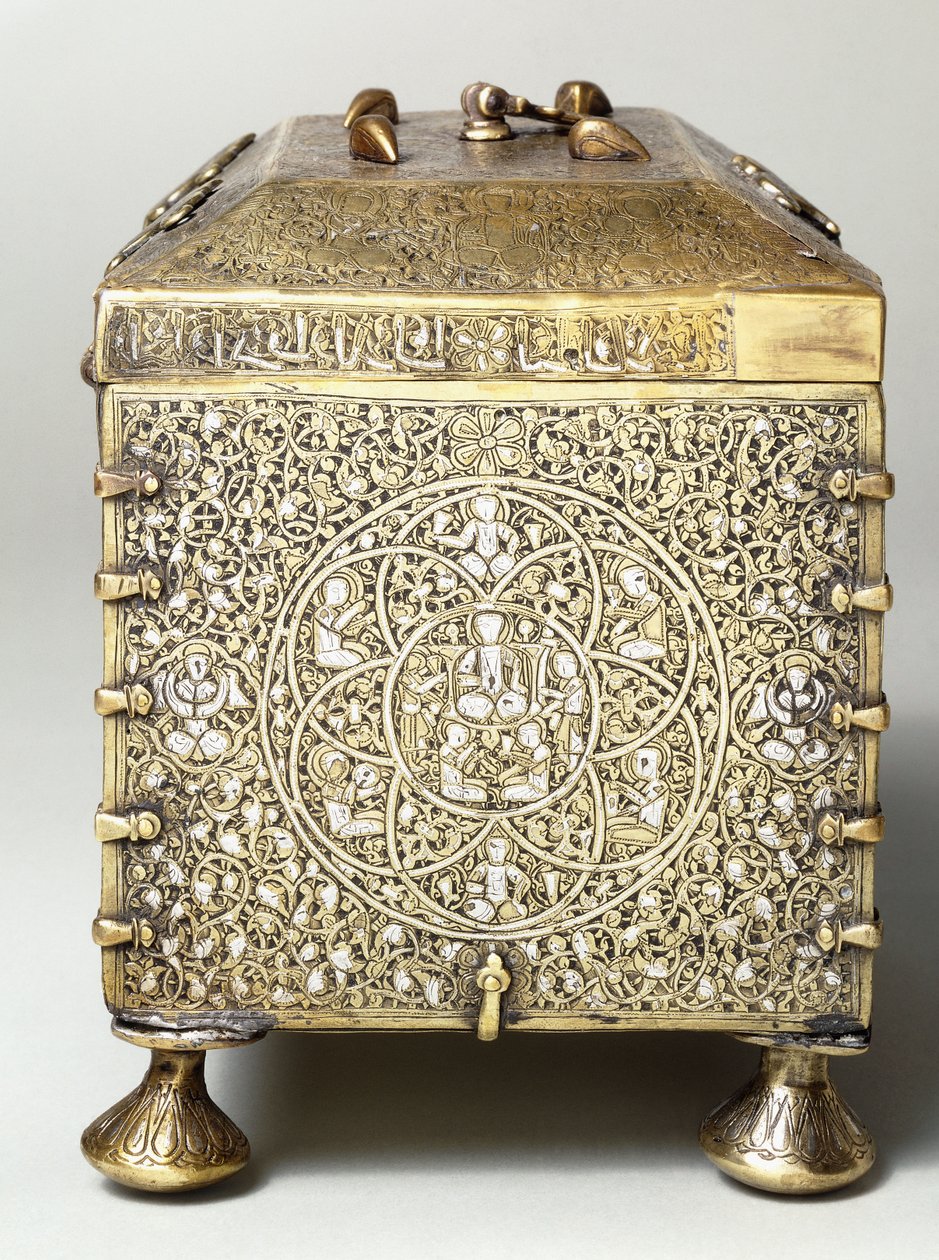 En mesopotamisk sølvindlagt messingkiste, med skiver til en kombinationslås (set fra siden) af Mesopotamian
