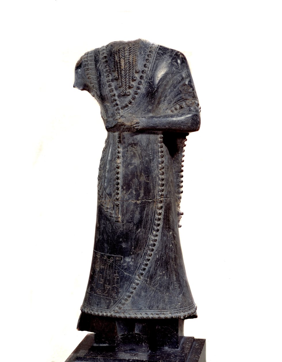 Mesopotamien: acefal statuette i steatit af Idi-Ilum, guvernør i Mari, dedikeret til gudinden Ishtar. 1800 f.Kr. ca. Søn 0,41 m Paris, Louvre-museet af Mesopotamian