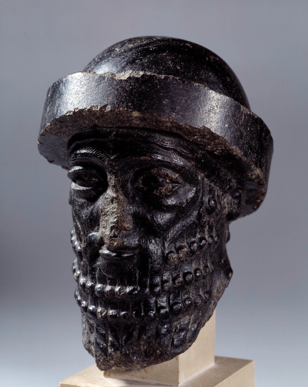 Mesopotamien: hoved udskåret i diorit kaldet Hammurabi. Fra Susan. Svag. 0,15x0,1 m. Paris, Louvre-museet af Mesopotamian Mesopotamian