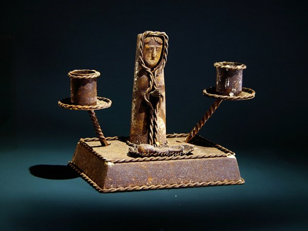 Lysestage med en Jesus-figur (metal) (for detaljer se 229282) af Mexican School