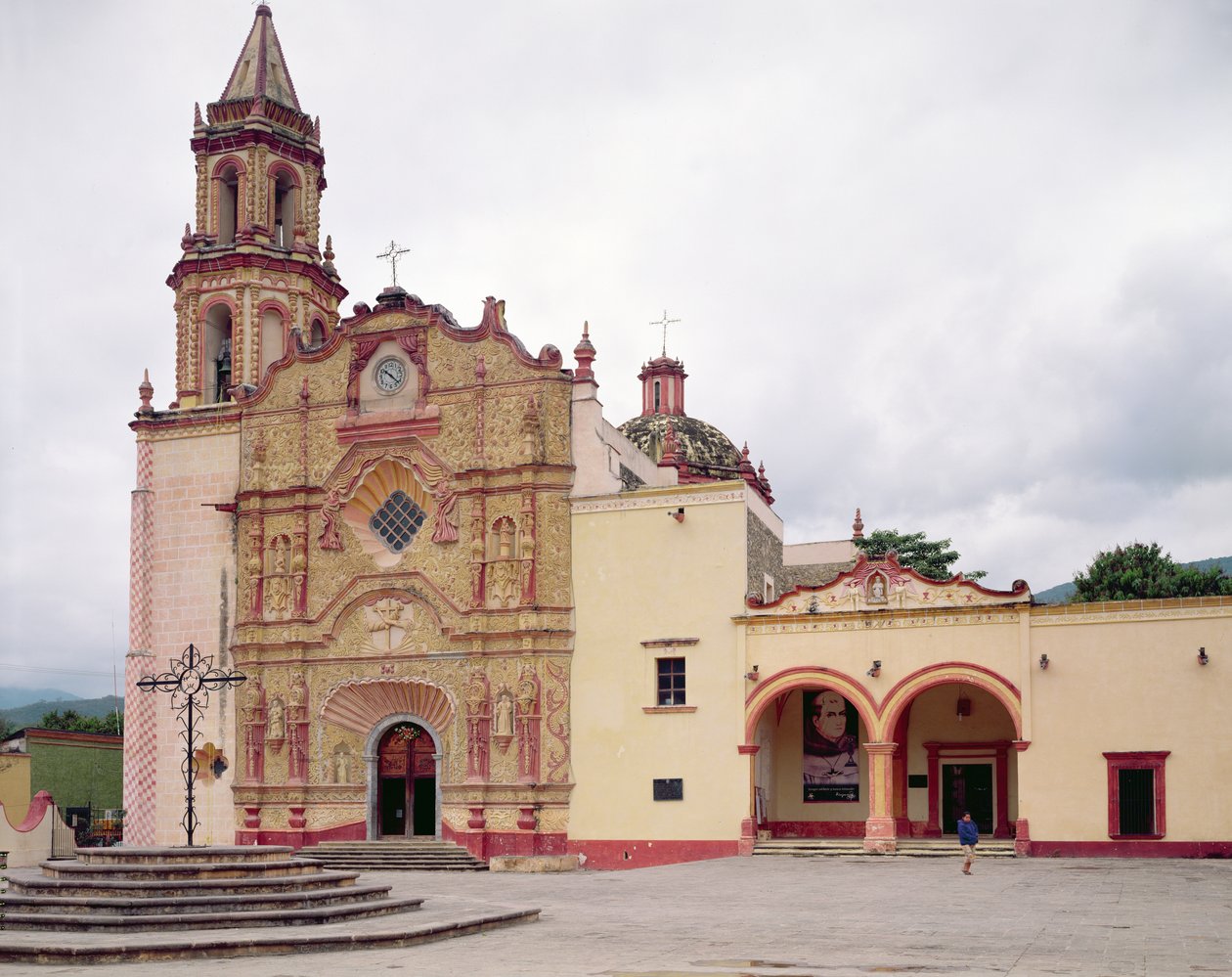 Facade af Franciscan Mission Church of Saint James i Jalpan, 1751-58 af Mexican School