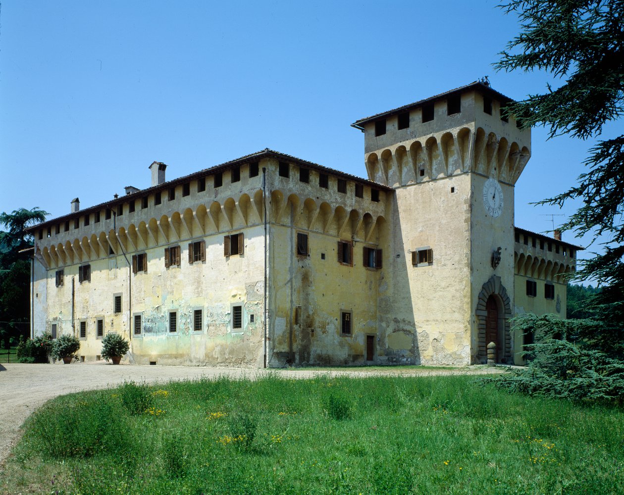 Medici Villa af Cafaggiolo, påbegyndt 1451 af Michelozzo di Bartolommeo