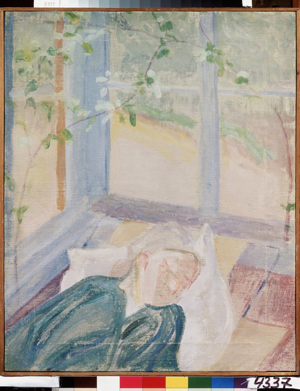 Portræt af kunstneren Elena (Yelena) Guro (1877-1913), malerens hustru (Portræt af kunstneren Y. Guro, kunstnerens hustru). Repræsenteret sovende under terrassens vinduer, iført en bluse og iført et tørklæde. Maleri af Mikhail Vasilyevich Mati af Mikhail Vasilievich Matyushin