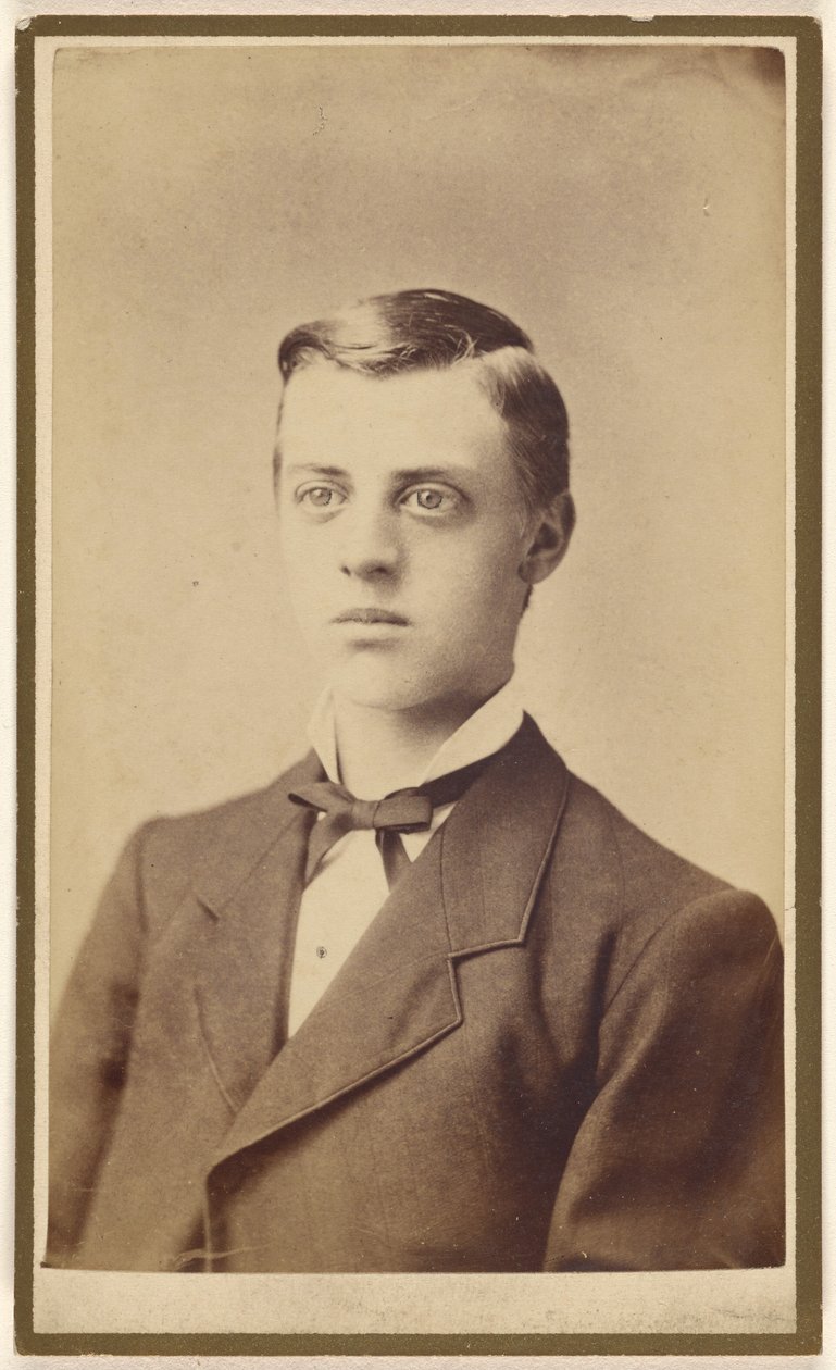 [Busteportræt af en uidentificeret mand]. af Miller and Company