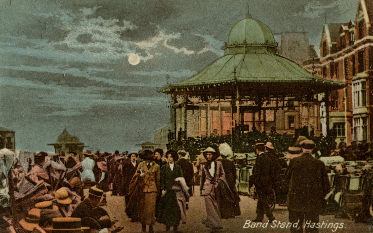 Bandstativ, Hastings, Sussex, c1914. af Milton