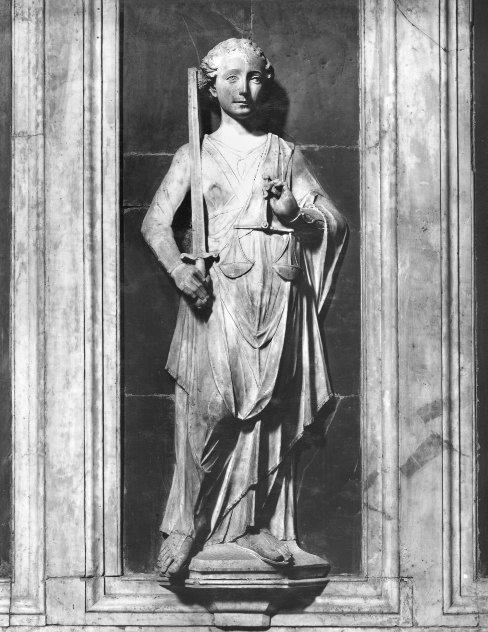 Retfærdighed, fra monumentet til Bernardo Giugni, ca. 1460 (marmor) (s/h foto) af Mino da Fiesole