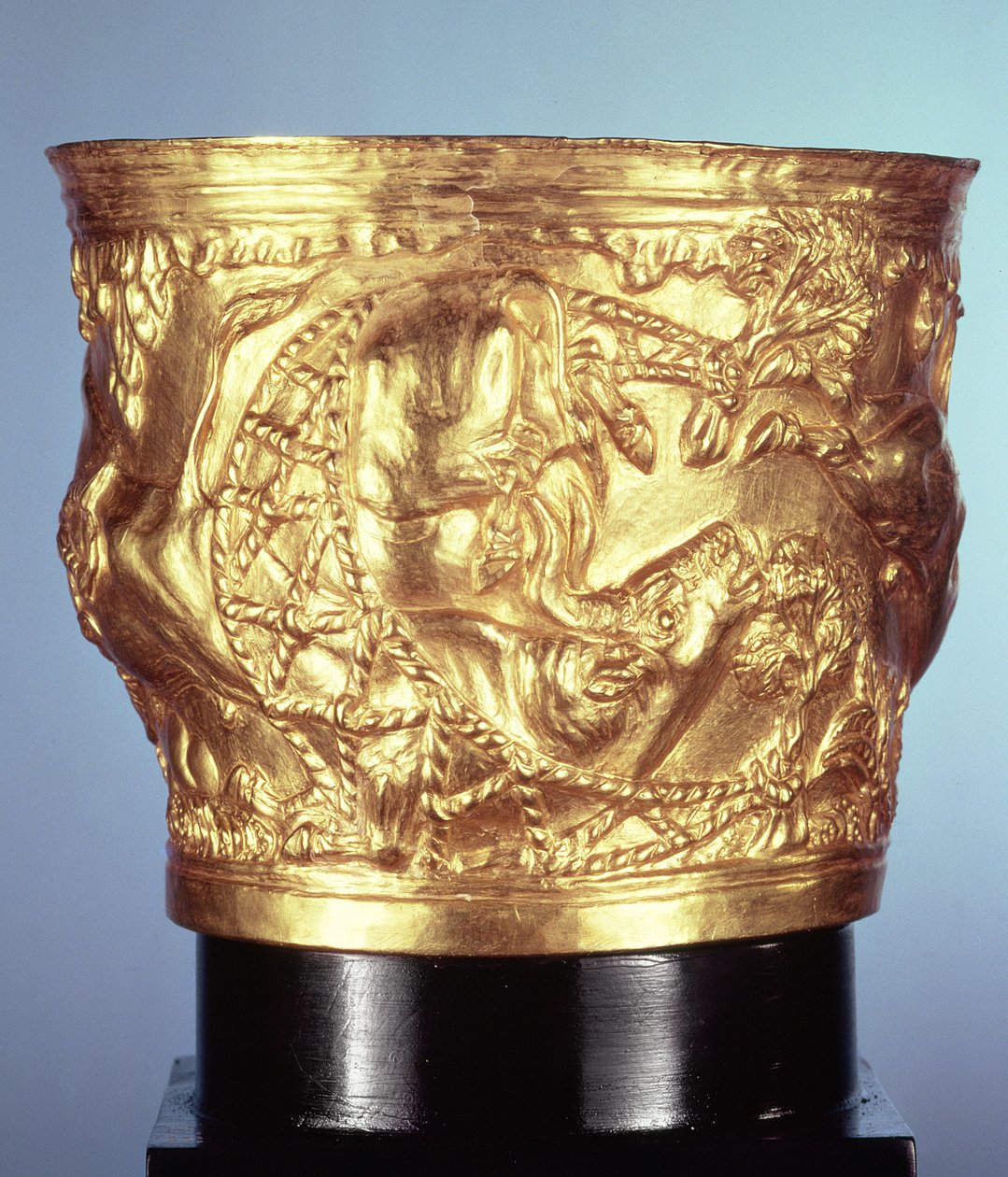 Kop, fundet i Vaphios kongegrav, Sparta, sen minoiske I, ca. 1500 f.Kr. (guld) af Minoan