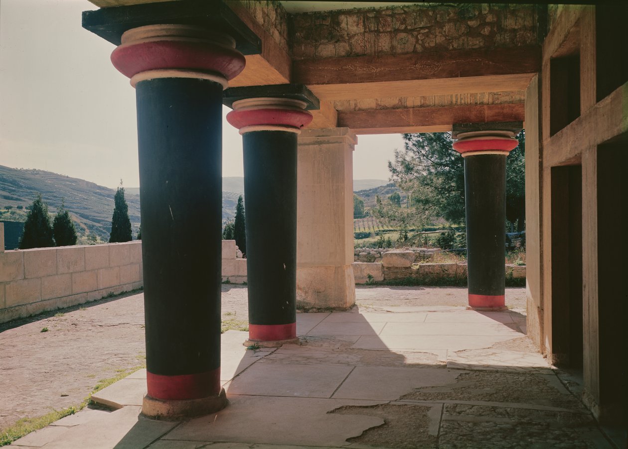 Udsigt over paladsets portik, ca. 1500 f.Kr af Minoan