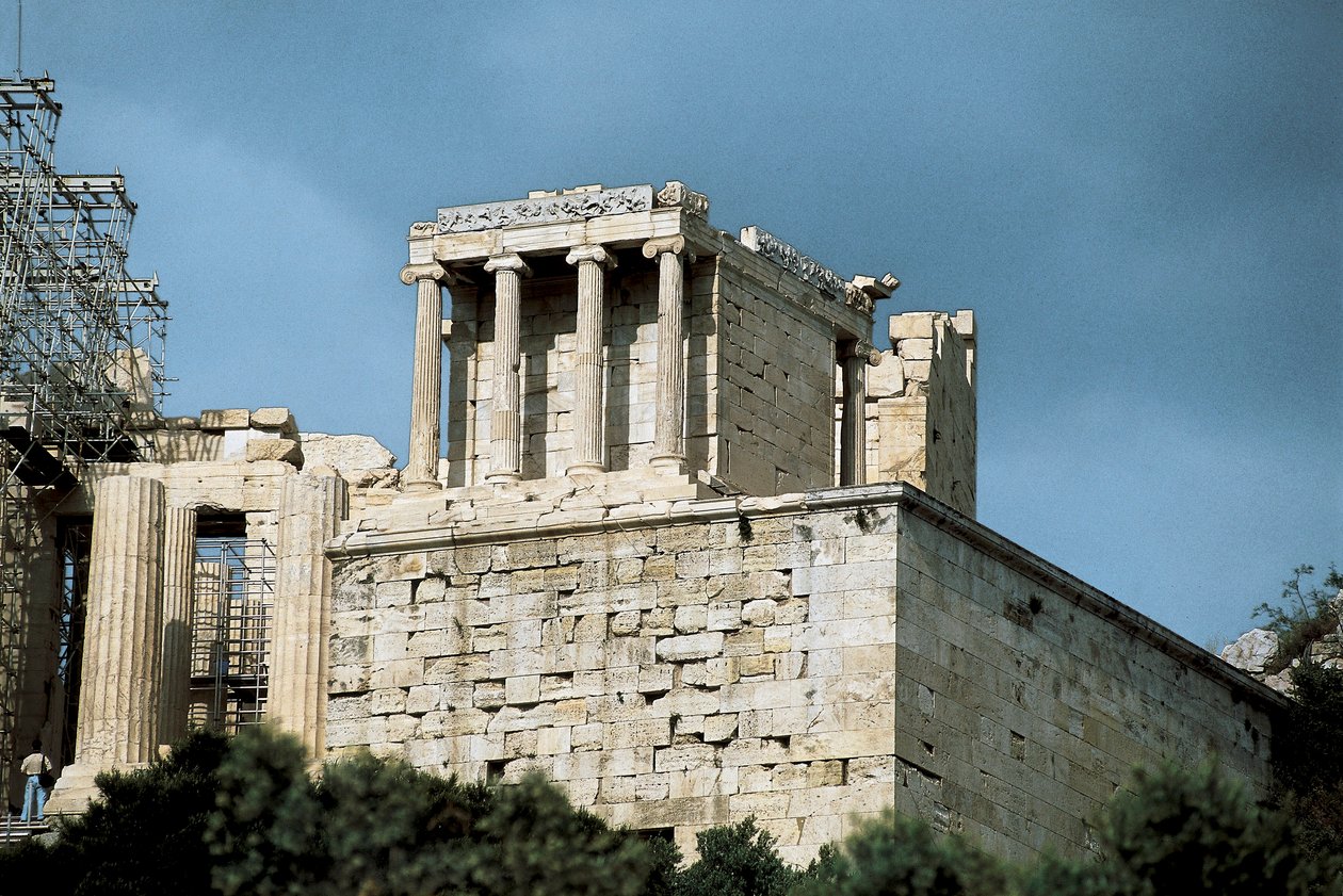 Temple of Athena Nike, designet af Mnesicles og Calicrates i det 5. århundrede f.Kr., Akropolis i Athen, Grækenland (foto) af Mnesikles Mnesikles
