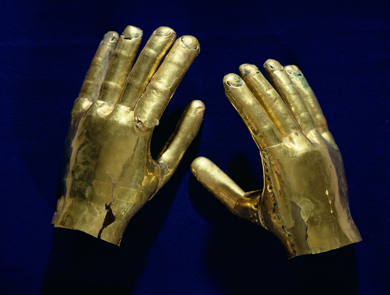 Et par begravelseshænder, fra Peru, ca. 200-c. 800 (guld) af Moche