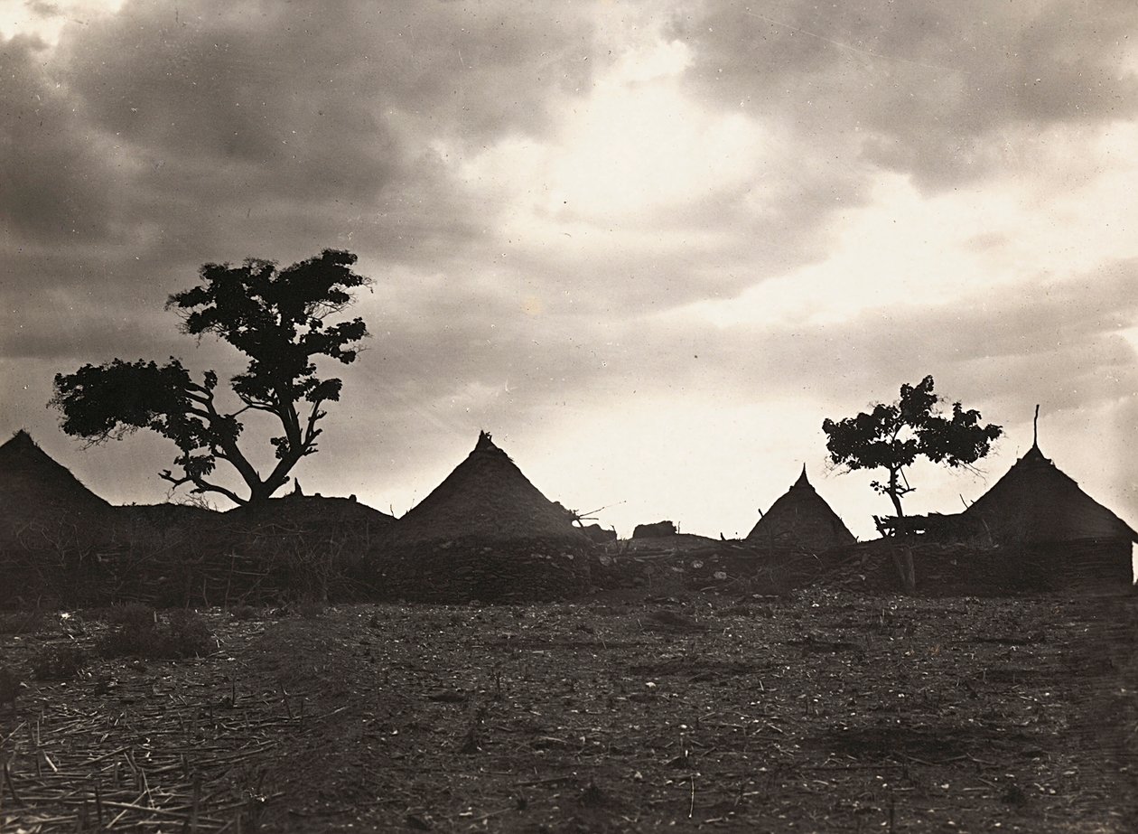 Opbygning af et imperium i den fascistiske tidsalder: solnedgang ved Mai Zaghenà, 09/05/1936 (s/h foto) af Modestino Baldinetti