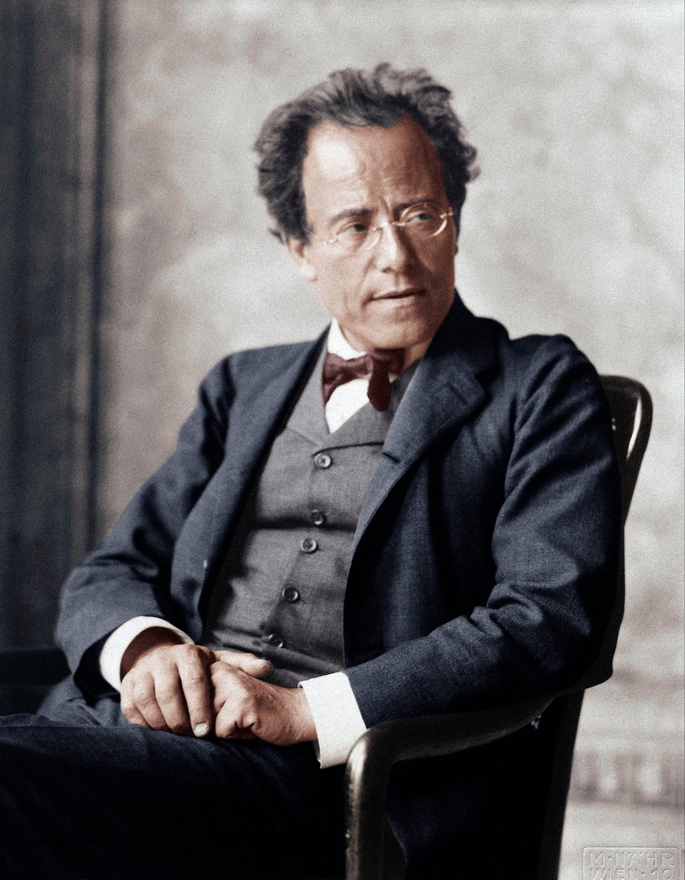 Gustav Mahler ved operahuset i Wien af Moritz Nähr