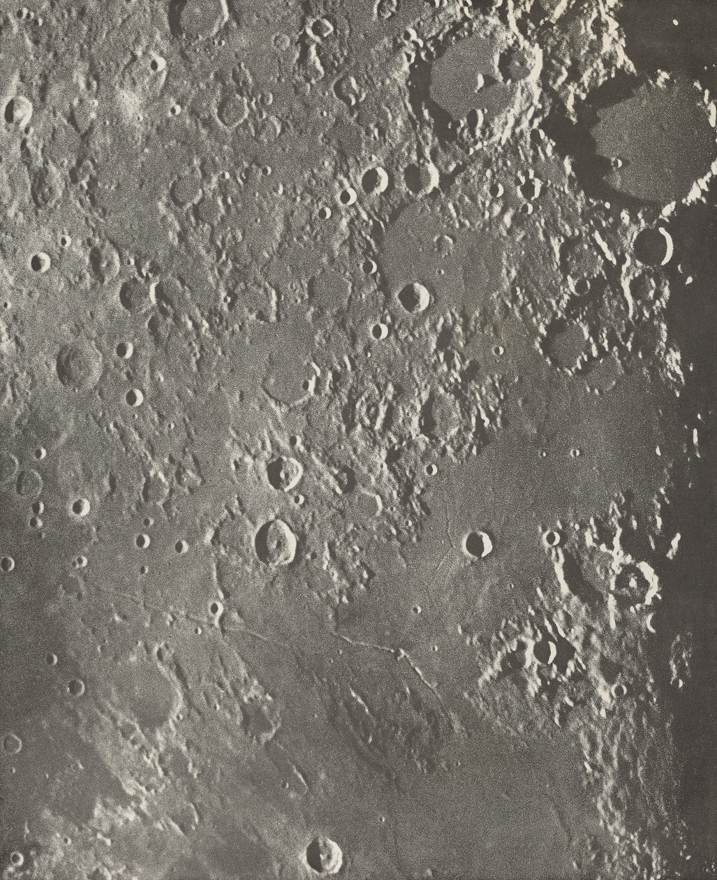 Photographie Lunaire Albategnius - Triesnecker - Manilius,1903 (foto) af Moritz & Puiseux Pierre Henri (1855-1928) Loewy