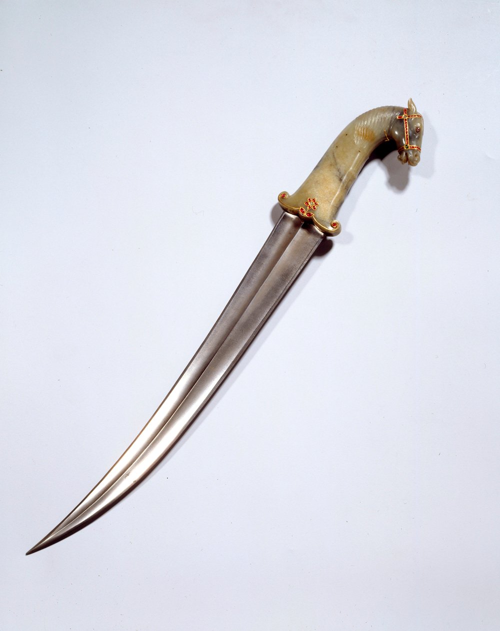 Mughal kunst: Hestehoveddolk i damaskansk stål. 17. århundrede. Søn 0,5 m Paris, Musée du Louvre af Mughal School