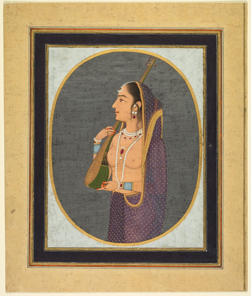 Hofdame synger og spiller på vina, ca. 1760 (uigennemsigtig akvarel, blæk og guld på papir) af Muhammad Riza i Hindi
